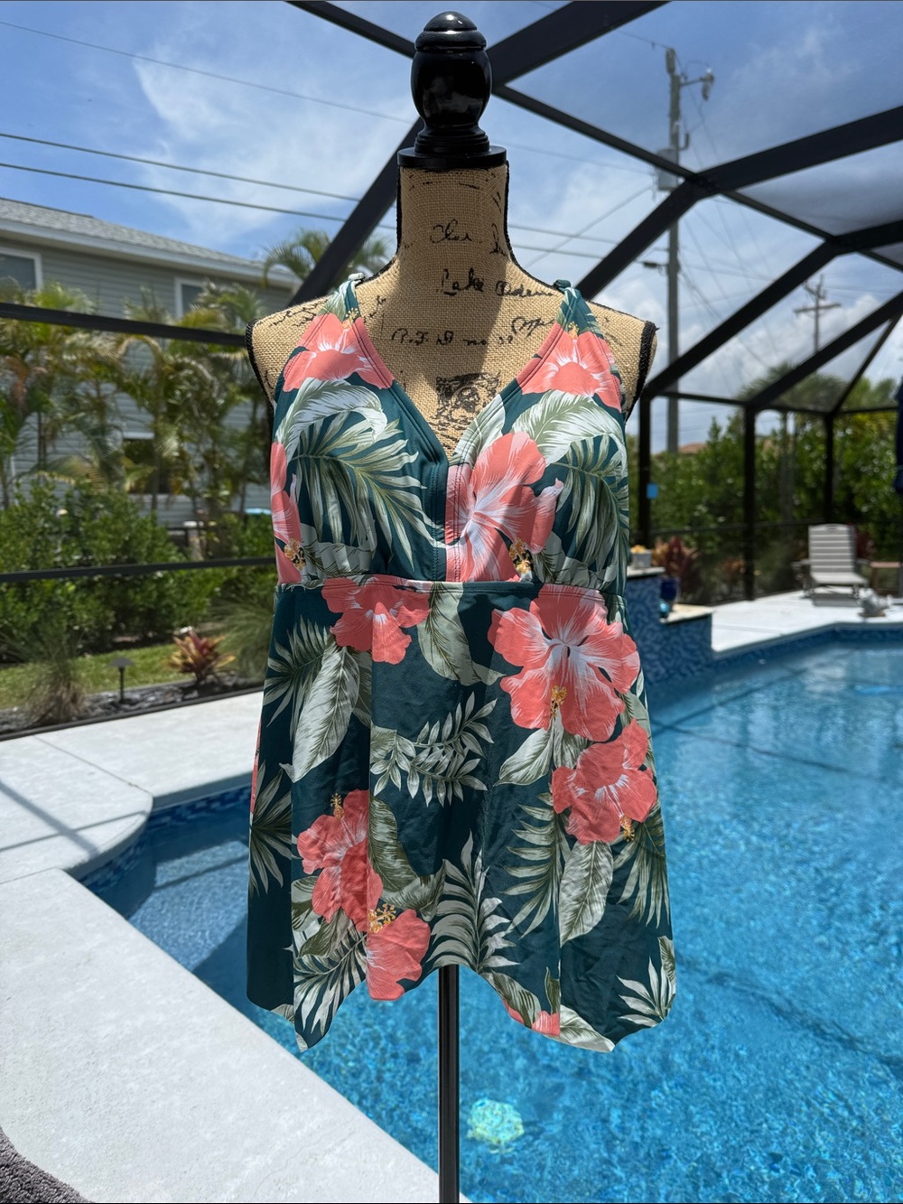 Kona Sol swim suit Top with Coral Hibiscus Print